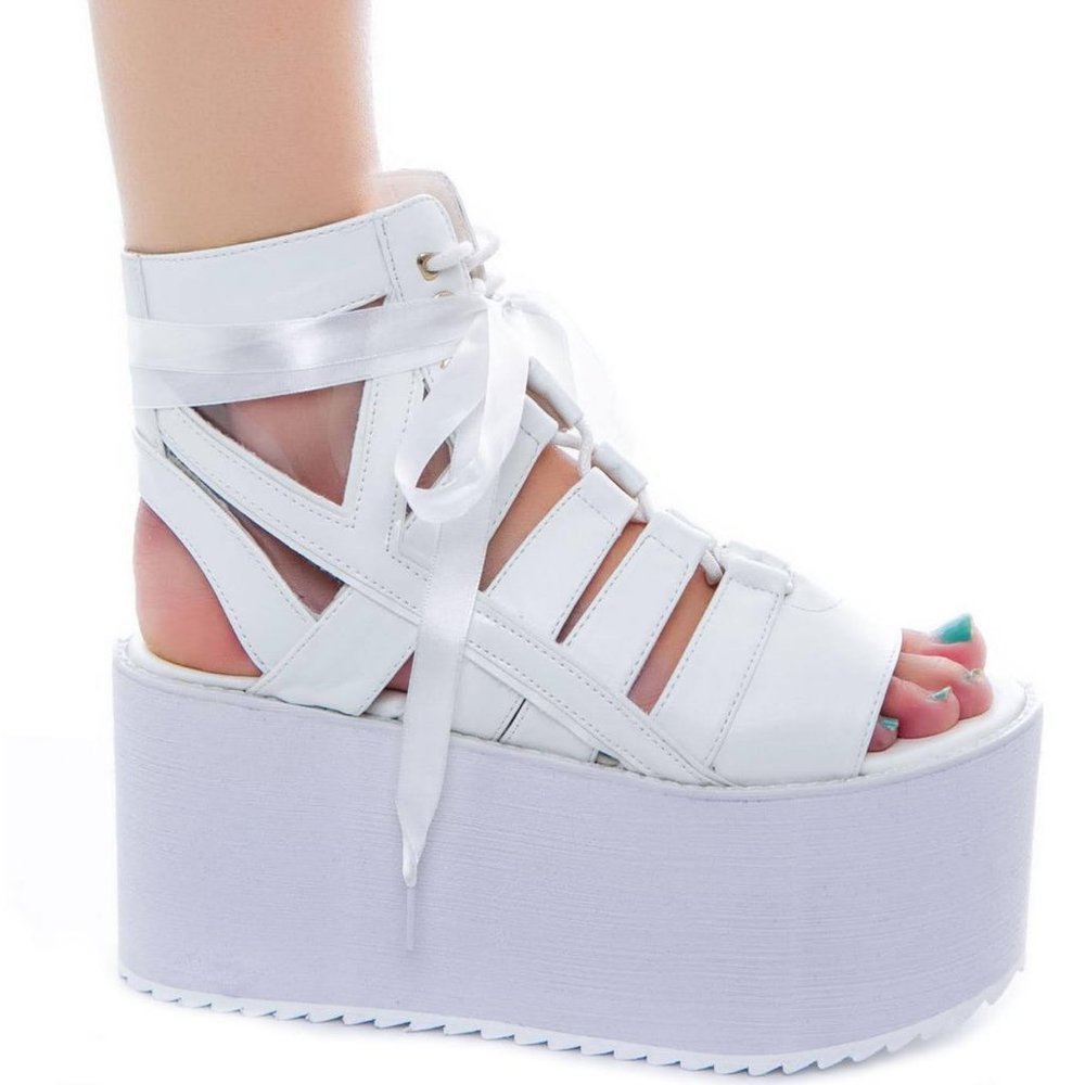 YRU Medusa Open Toe Platform - Womens Sandals Sz 8